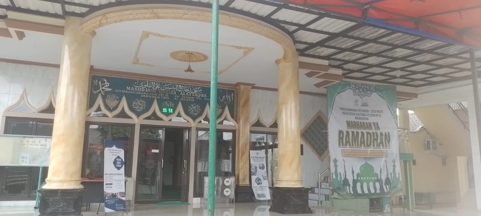 Layanan Publik
