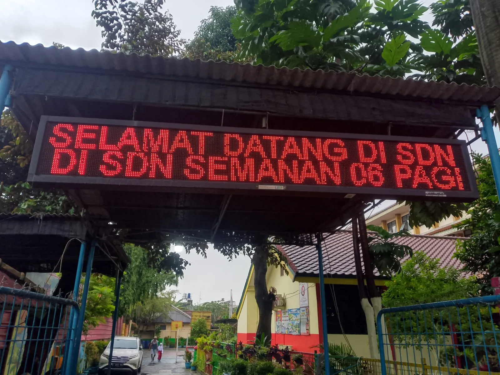 Layanan Publik