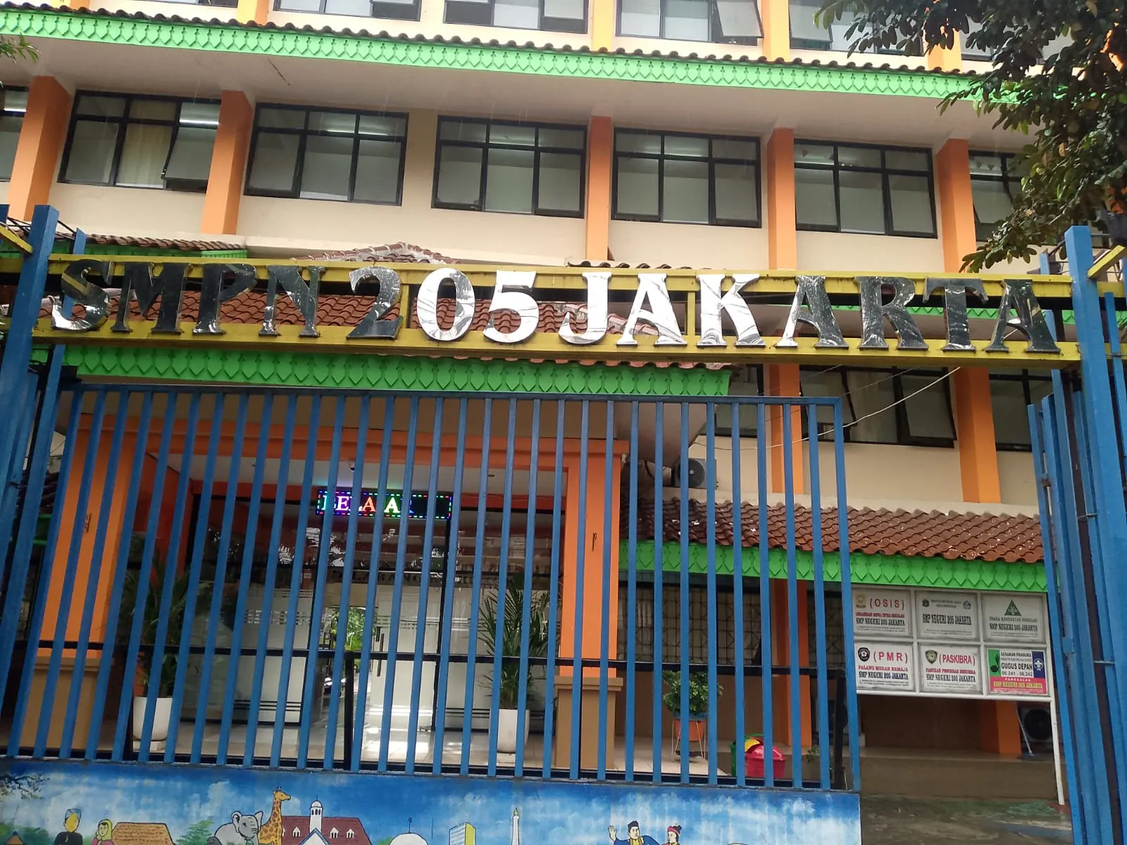 Layanan Publik