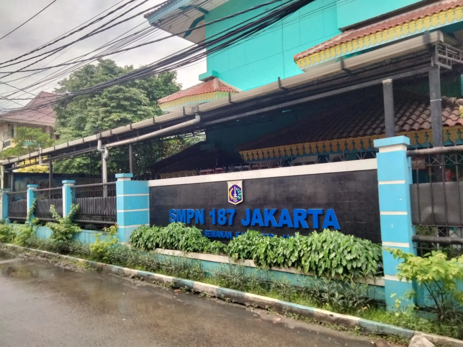 Layanan Publik