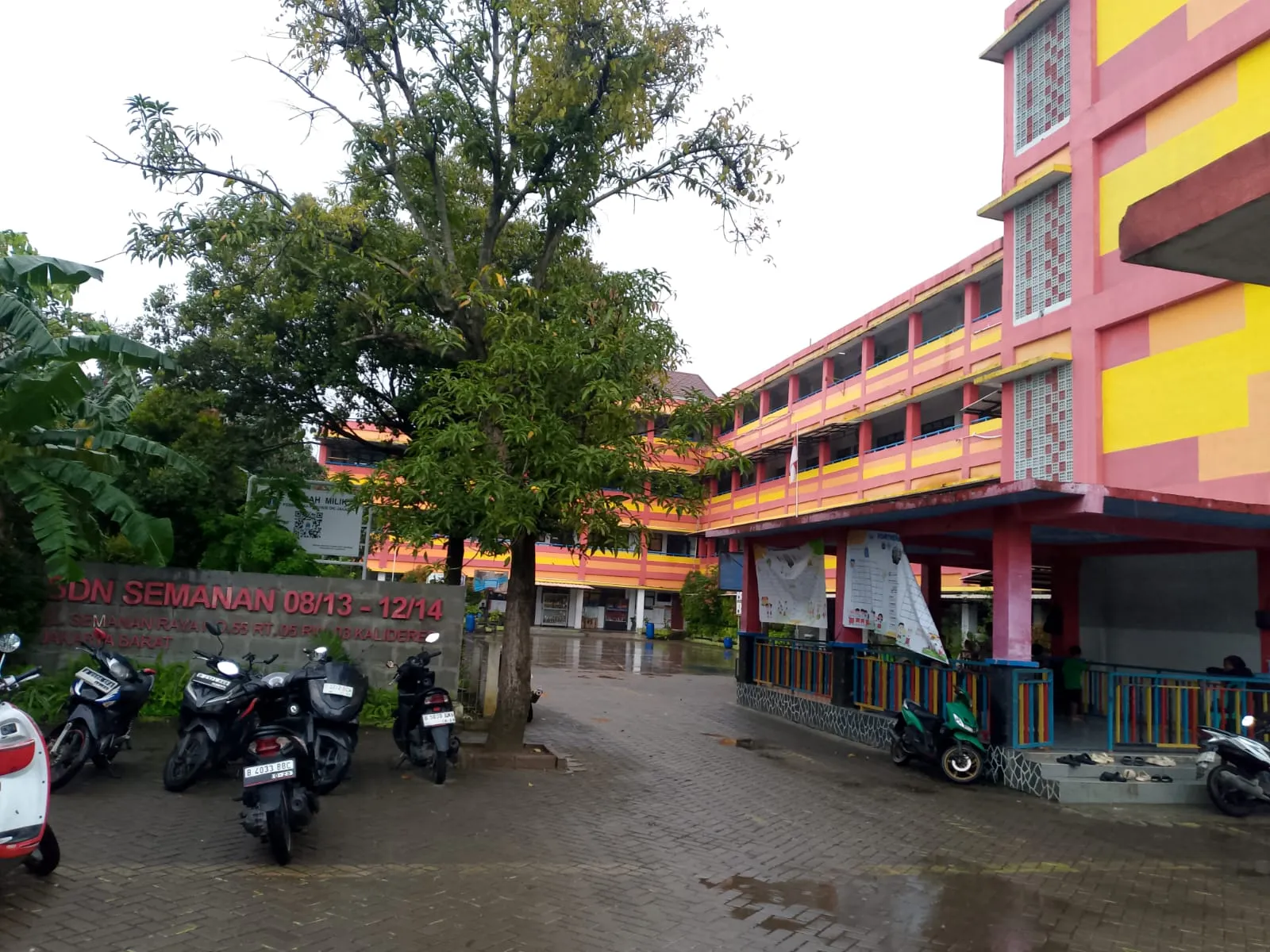 Layanan Publik